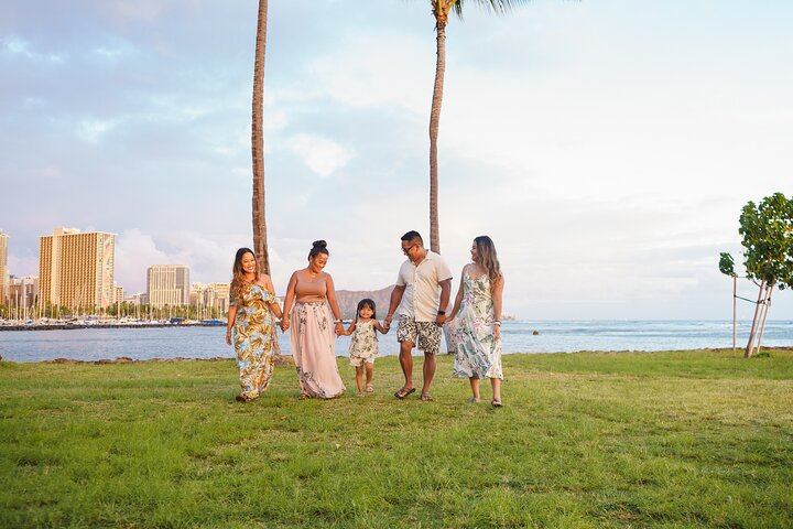 Hire Photographer, Professional Photo shoot - Maui - Photo 1 of 19